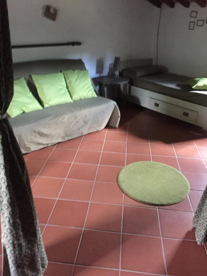 מונטסקודאיו Agriturismo Le Colline מראה חיצוני תמונה