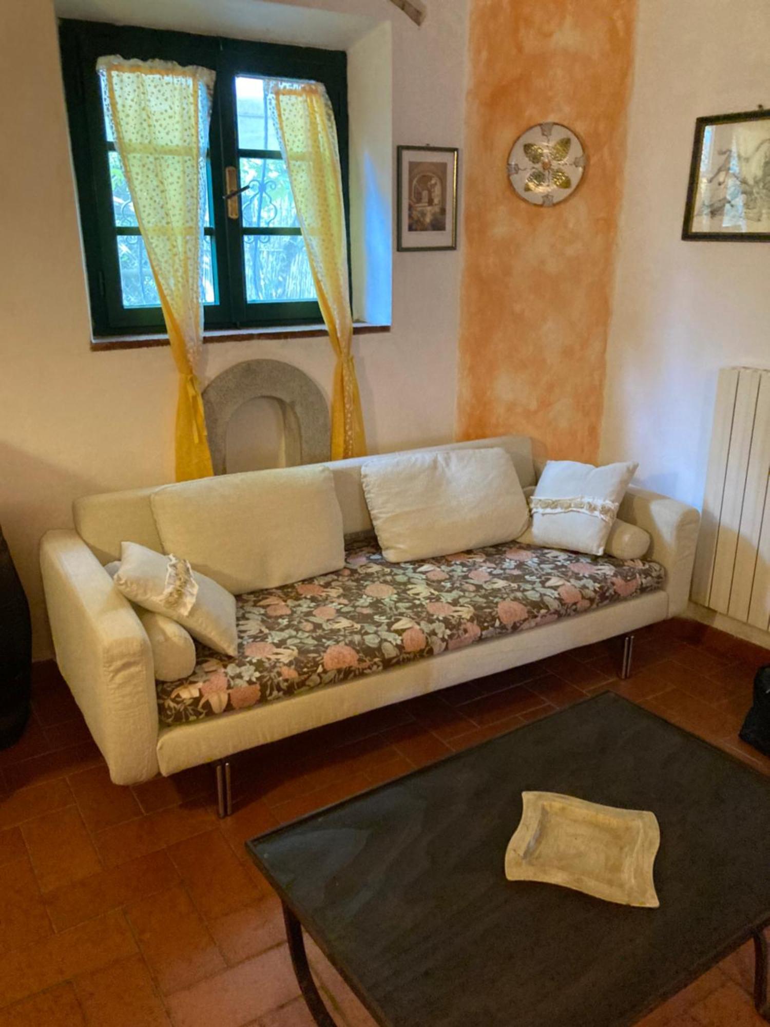 מונטסקודאיו Agriturismo Le Colline מראה חיצוני תמונה