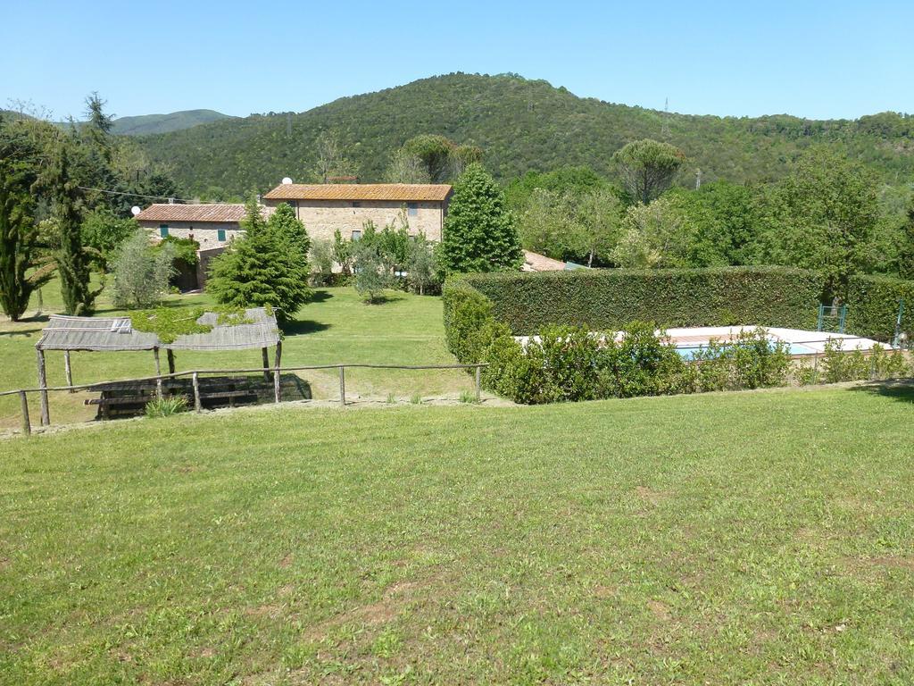 מונטסקודאיו Agriturismo Le Colline חדר תמונה