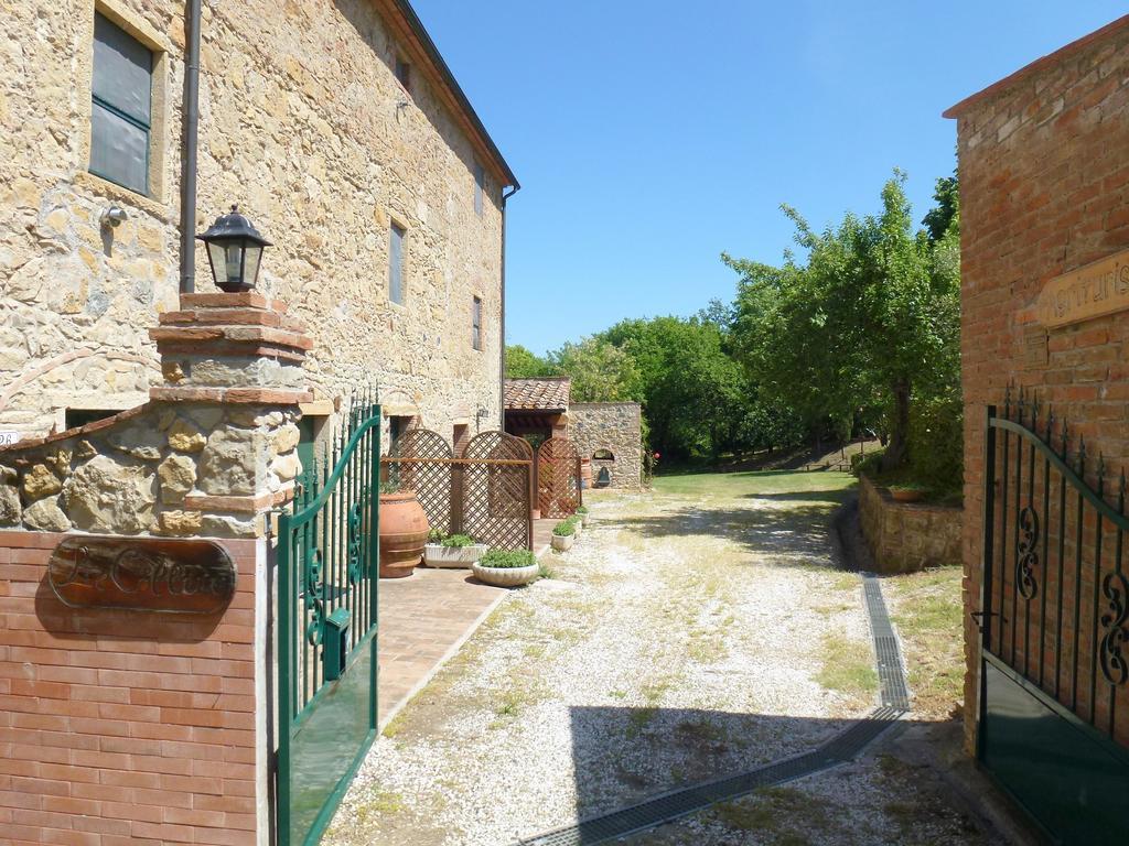 מונטסקודאיו Agriturismo Le Colline מראה חיצוני תמונה