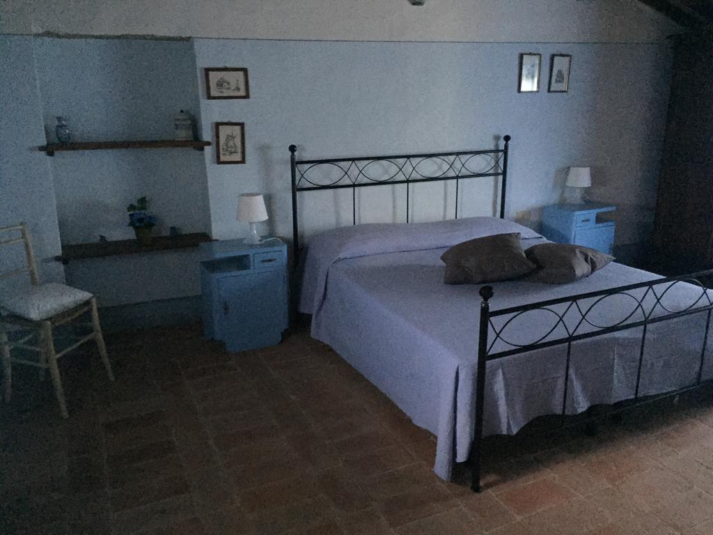 מונטסקודאיו Agriturismo Le Colline מראה חיצוני תמונה
