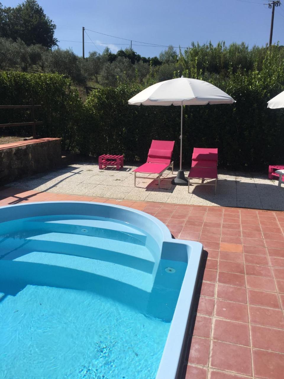 מונטסקודאיו Agriturismo Le Colline מראה חיצוני תמונה